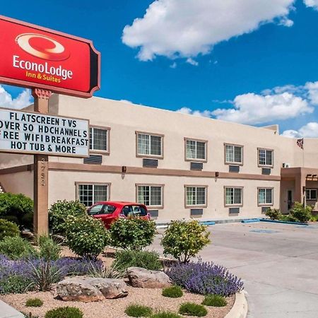 Econo Lodge Inn & Suites Santa Fe Exterior photo